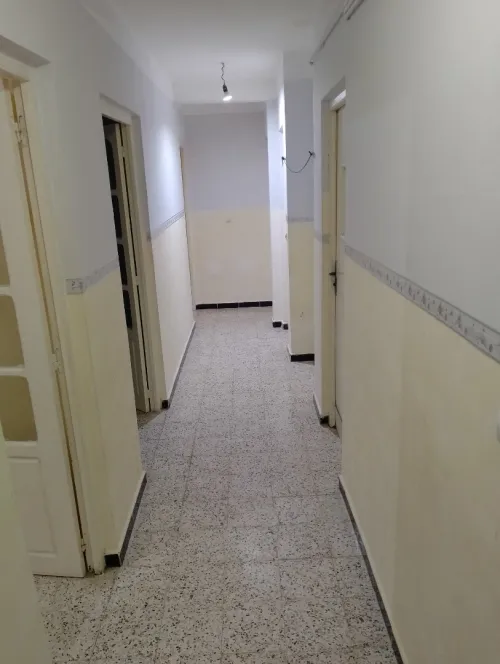 Cherche achat Appartement F3 Jijel Jijel