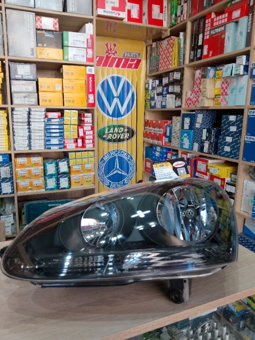 Optique Golf 5 JETTA