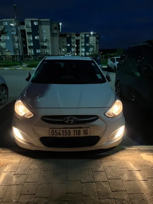 Hyundai Accent RB  5 portes 2018 Préstige