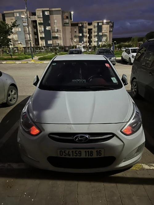 Hyundai Accent RB  5 portes 2018 Préstige