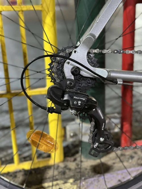 Vélo course triban RC 100