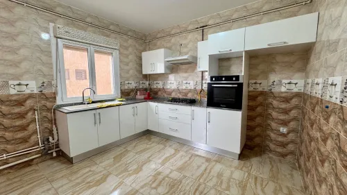 Location Appartement F4 Oran Sidi chami
