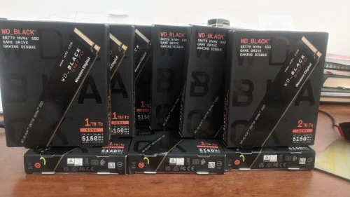 SSD WD Black SN770 NVMe 2 To  Neuf, Scellé  Ultra Rapide !