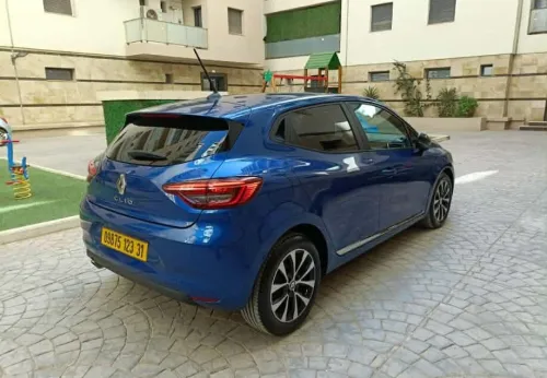Renault Clio 5  2023 Evolution
