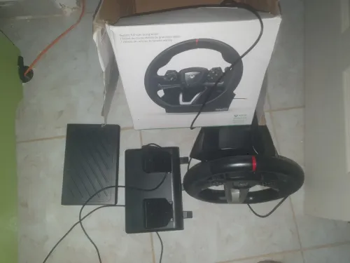 Volant XBOX et PC Hori RWA