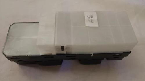 Boutons lève-vitres côté chauffeur SUZUKI SX-4