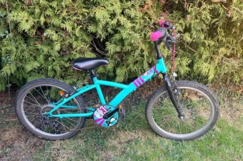 Vélo b'twin 20 pouces pour fillette