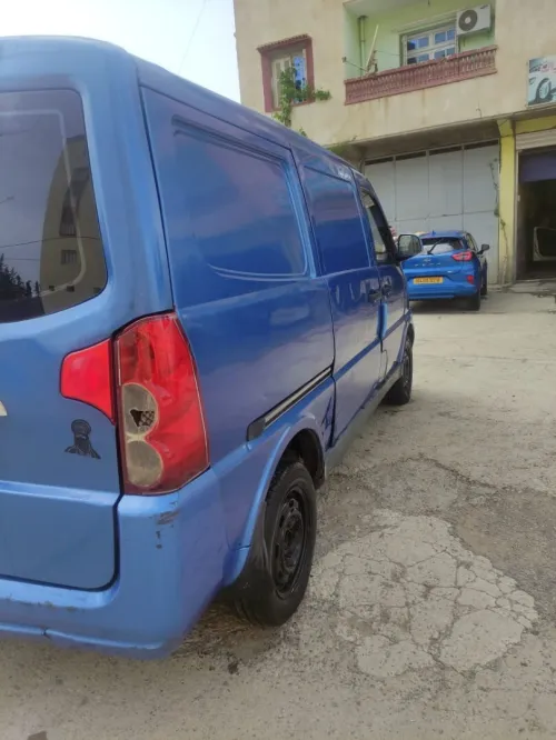 Zotye Z10 2012 cargo