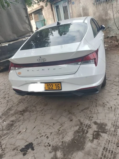 Hyundai Elantra 2022 Elantra