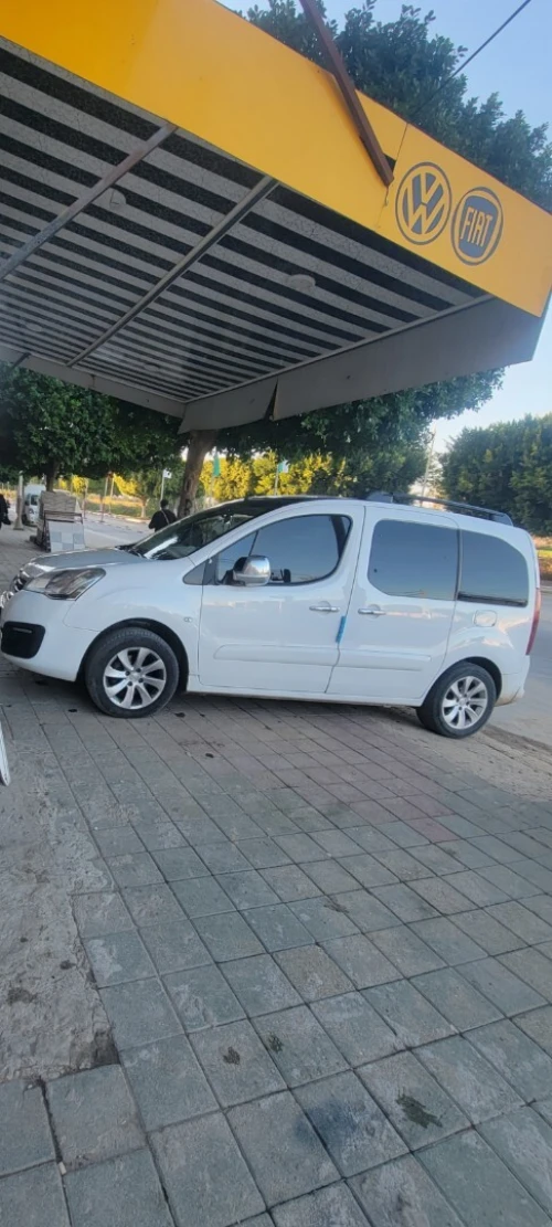 Peugeot Partner 2017 Tepee