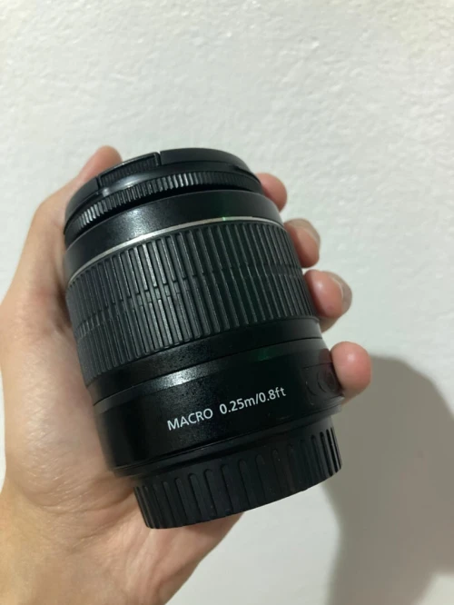 Canon EOS 100D + 18-55mm