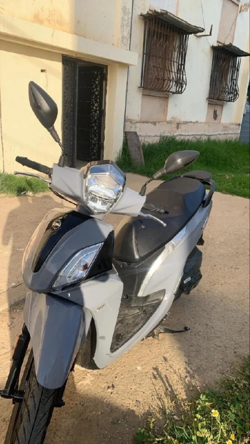 SYM ST 200 2025