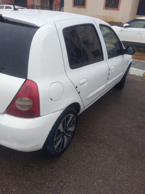 Renault Clio Campus 2012 Bye bye