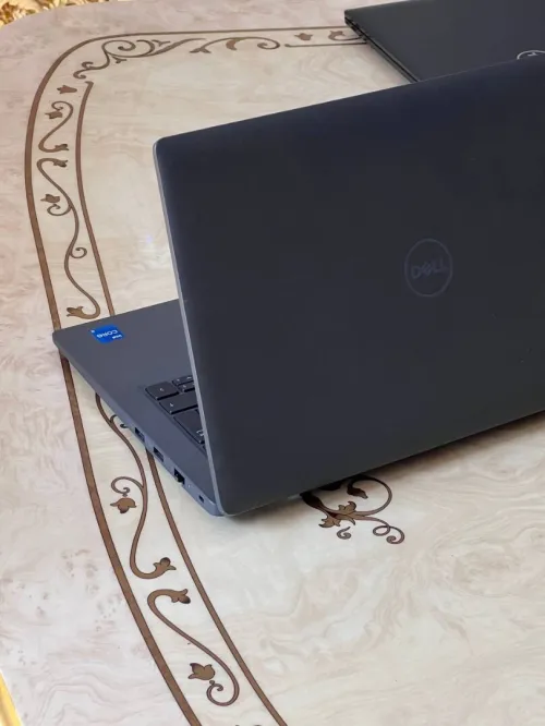 Dell i5 13ème / 16GB / SSD 512