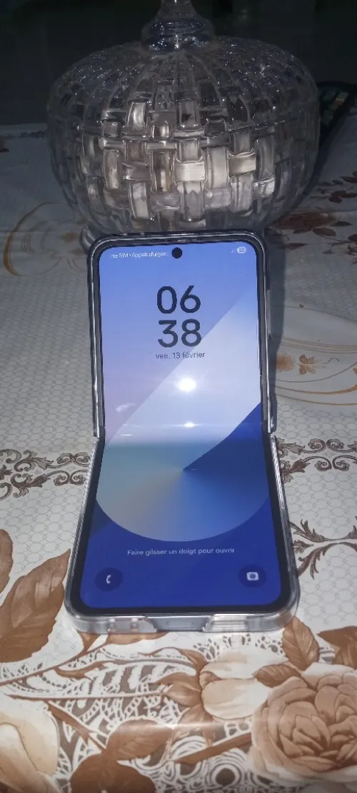 Samsung Z flip 6