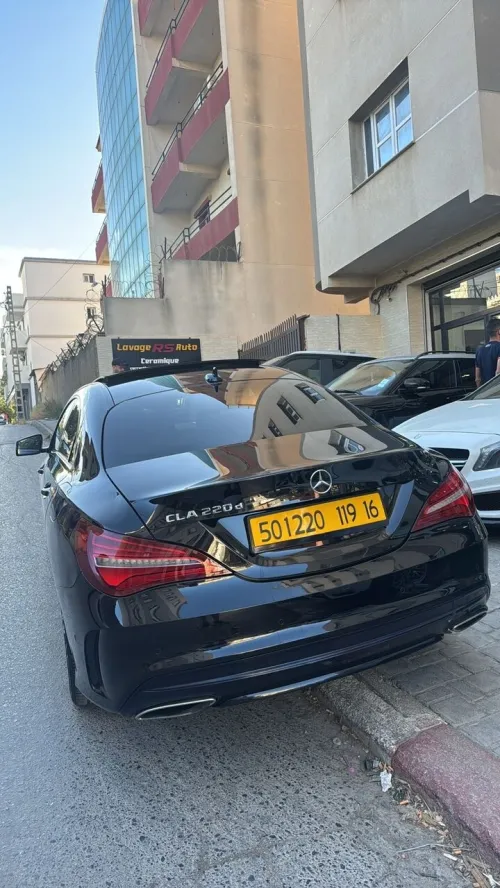 Mercedes CLA 2019 Coupé Exclusif + AMG 