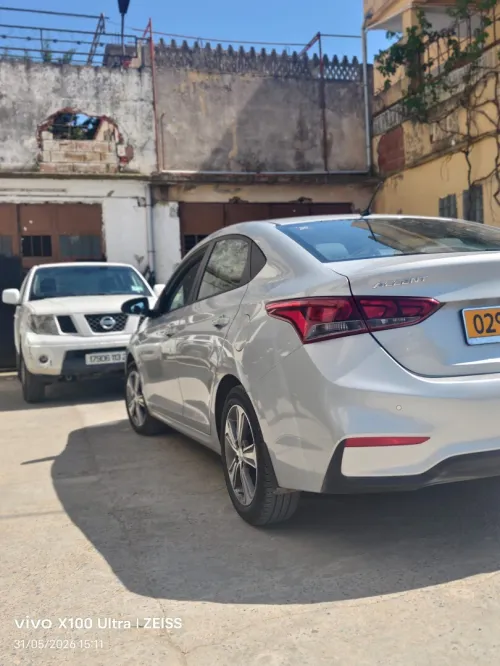 Hyundai Accent RB  5 portes 2018 GL DZ