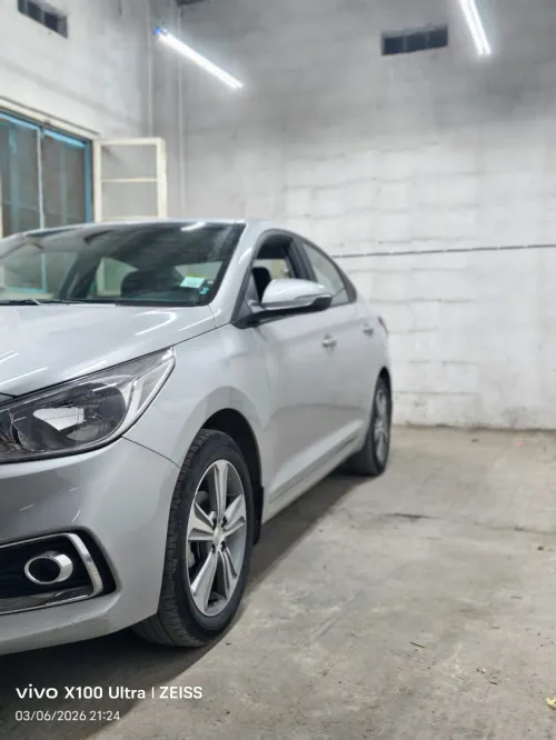 Hyundai Accent RB  5 portes 2018 GL DZ