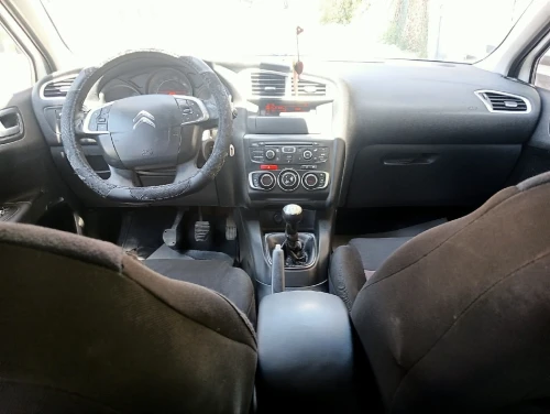 Citroen C4 2011 Attraction