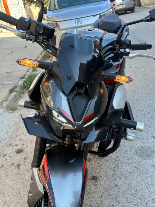 Kawasaki Z900 