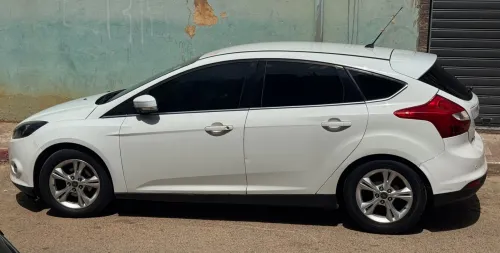 Ford Focus 4 portes 2013 