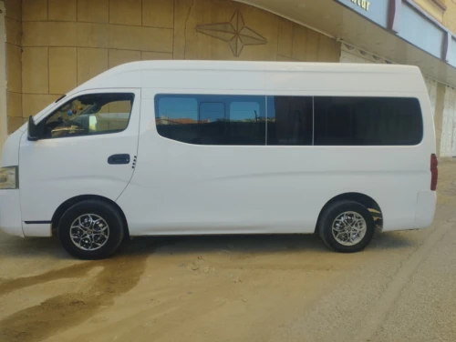 Nissan Nissan 2013