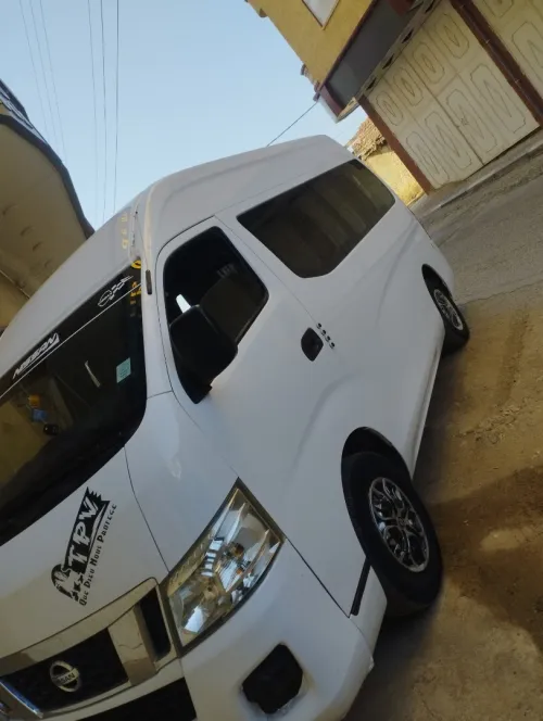 Nissan Nissan 2013