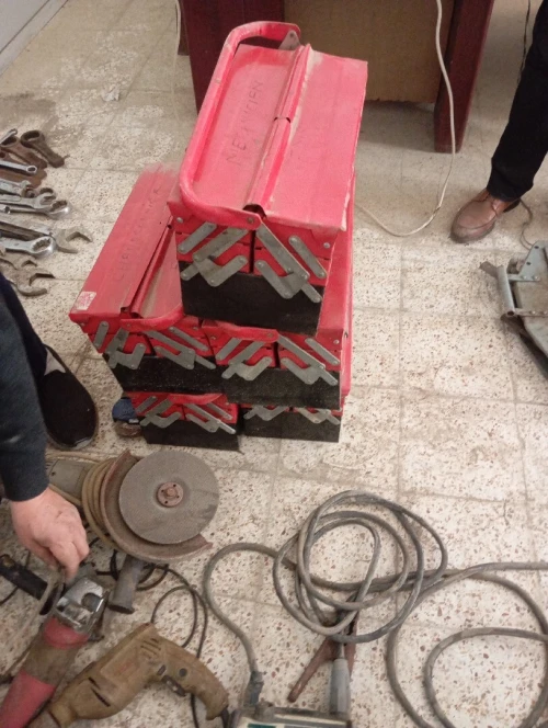 Lots de matériels et outils