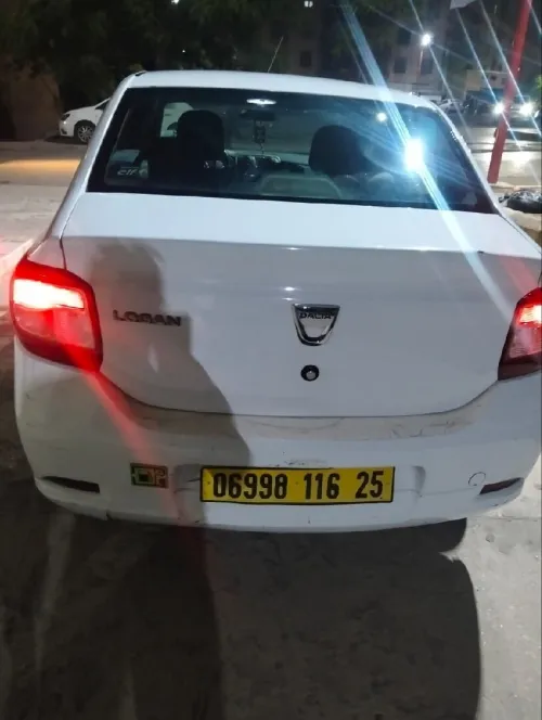 Dacia Logan 2016 Lauréate 13