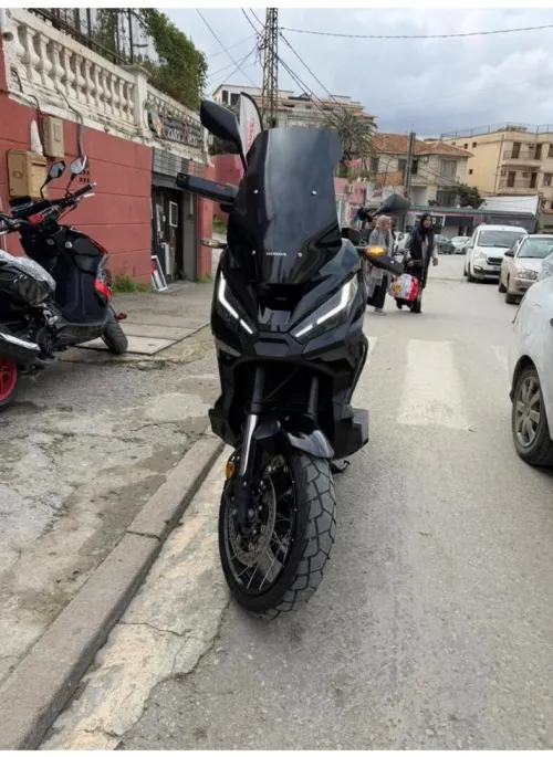 Honda Xadv 2025