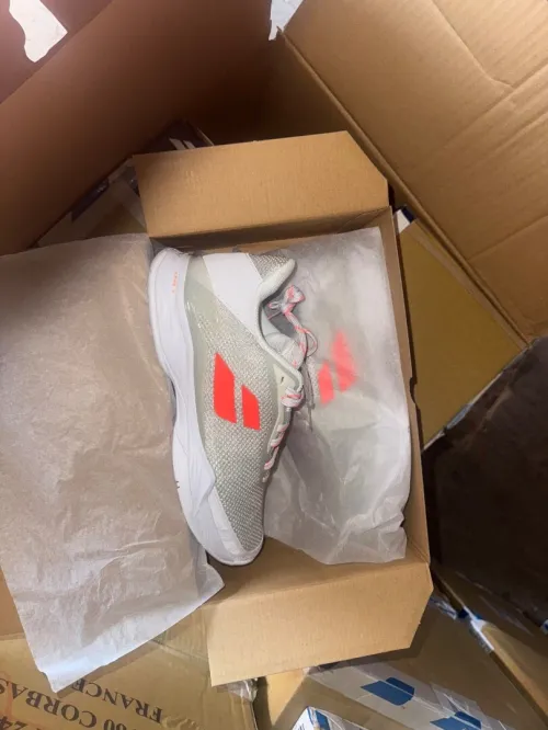 Lot chaussures babolat cntt 1400