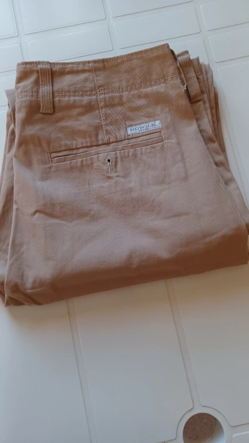 Urgences Liquidation de vetements au plus offrant