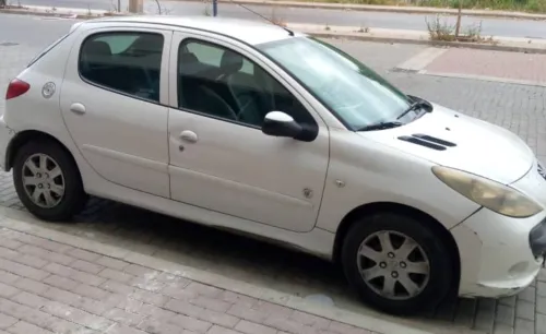 Peugeot 206 Plus 2012 