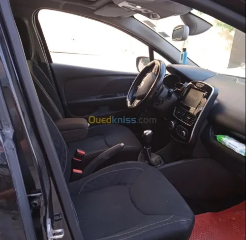 Renault Clio 4 2019 Limited 2