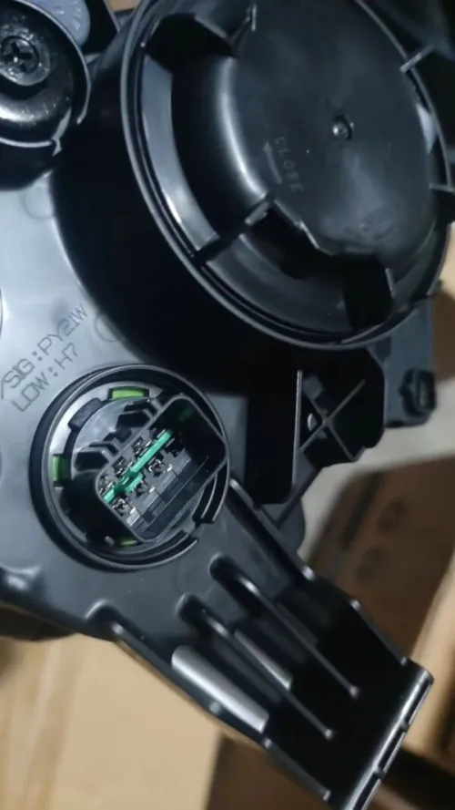 Phares kia kx1 / phare kia stonic