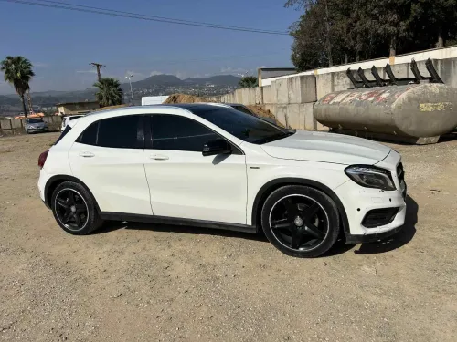 Mercedes GLA 2015 Edition 1