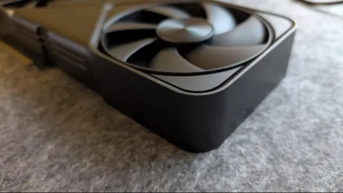 RTX 5090 Founders Edition 32GB