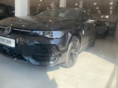 Volkswagen Golf 8.5 Noir Kit Noir 2025 R Line