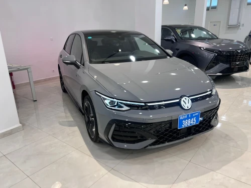 Volkswagen Golf 8.5 2025 R Line