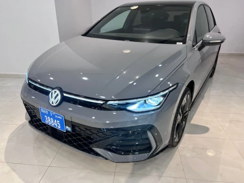 Volkswagen Golf 8.5 2025 R Line