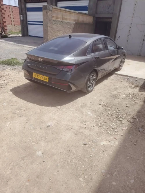 Hyundai Elantra 2025 Gls