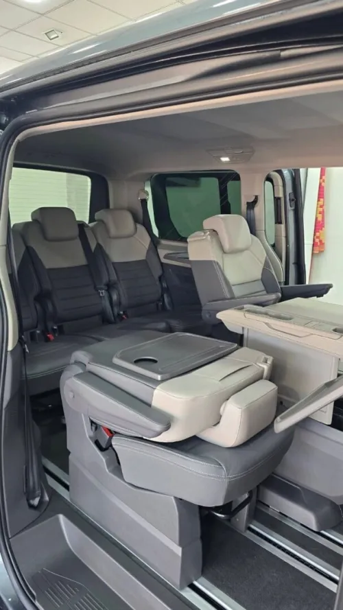 Volkswagen multivan 2025 