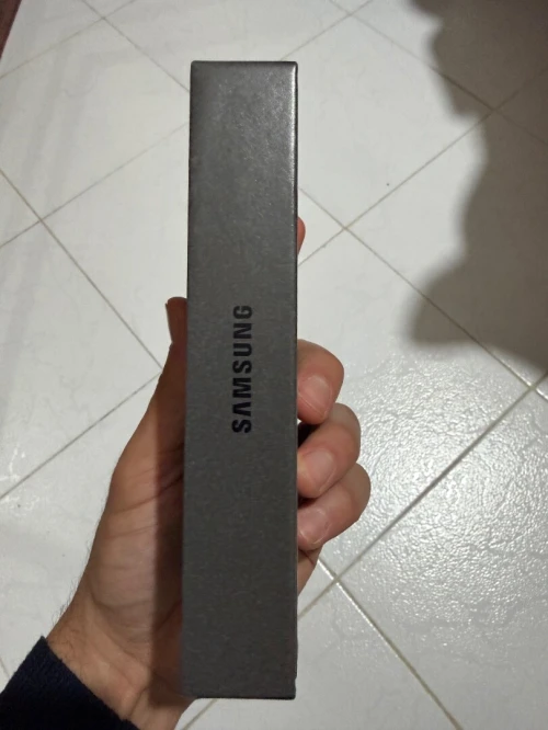 SAMSUNG S25