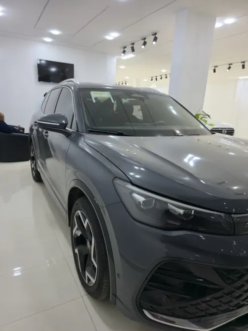 Volkswagen Tiguan 2025 R Lain