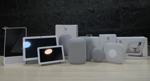 Googel nest/Googel Home/Lenovo smart Display