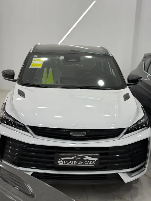 Geely Coolray 2025 full option n9sa mla w syaj electric w toi sghir