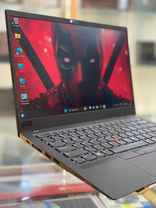 THINKPAD X1 CARBON i5 8EME 16G DDR4 256 SSD NVME 14'' POUCES FHD