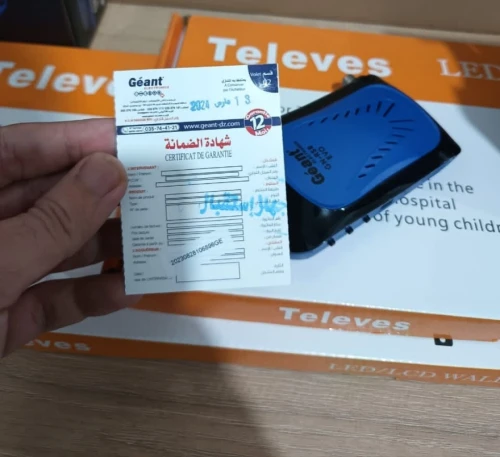 Téléviseur Cristor 32 + Support + Démo Géant RS8 Evo