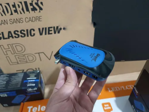 Téléviseur Cristor 32 + Support + Démo Géant RS8 Evo