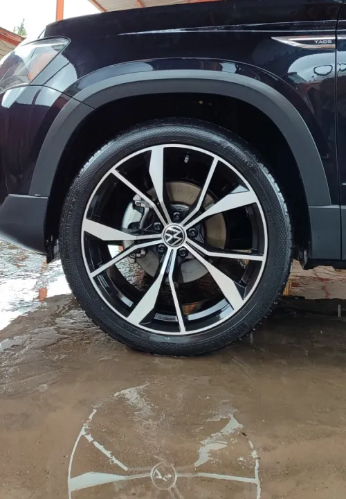 Volkswagen Taos 2023 4motion